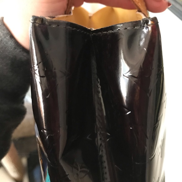 Auth. Louis Vuitton Reade - Picture 8 of 14